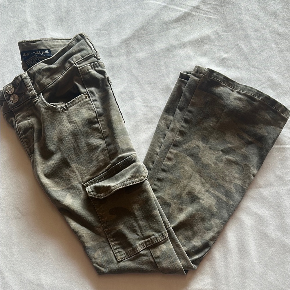 Girls size 10 Camouflage Cargo flare Pants